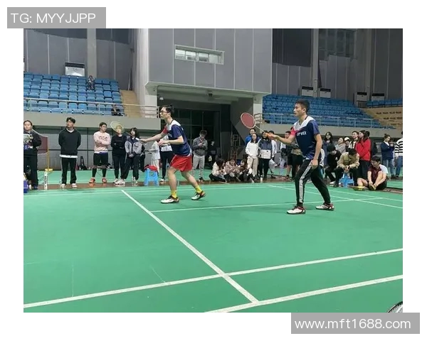 重庆羽毛球队在邀请赛中的比赛经验与表现分析